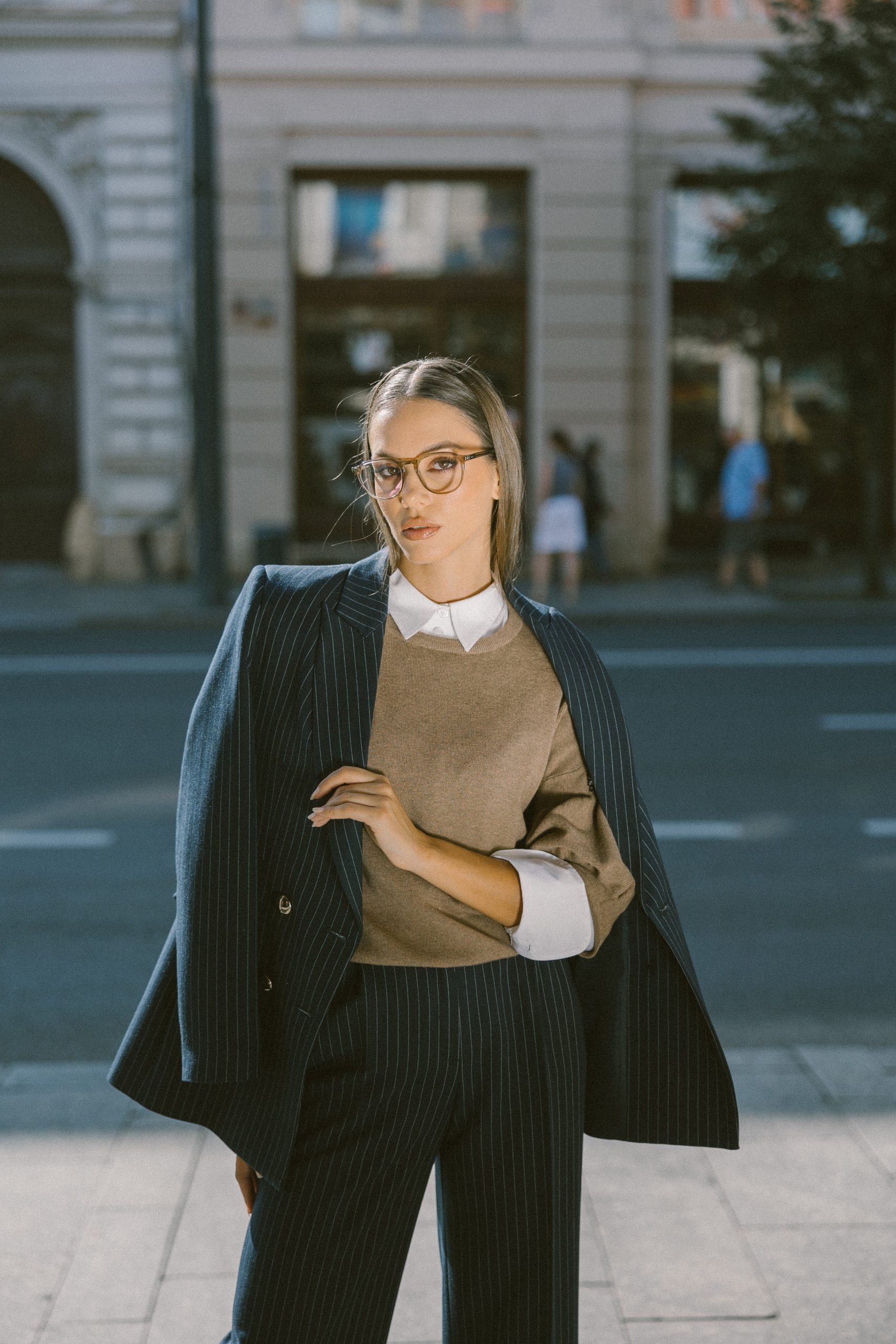 Corina Coroian’s inspiring journey from law enforcement to IT and fashion photography showcases creativity, adaptability, and innovation